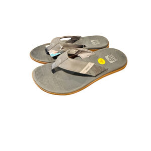 Men's Reef Gray Flip-Flops Size 13